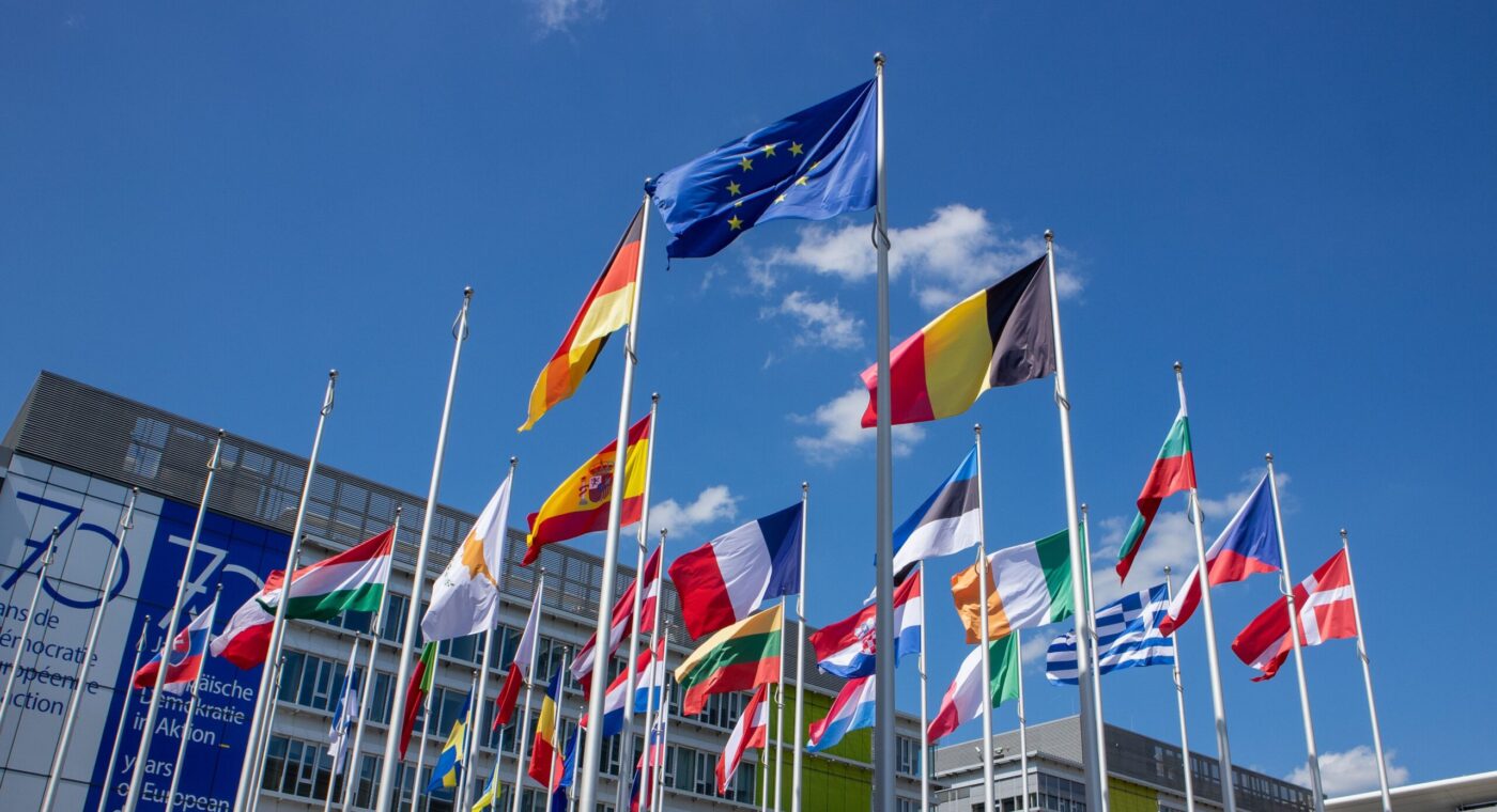 Omnibus : l&rsquo;Europe range la précaution au rayon des lourdeurs administratives